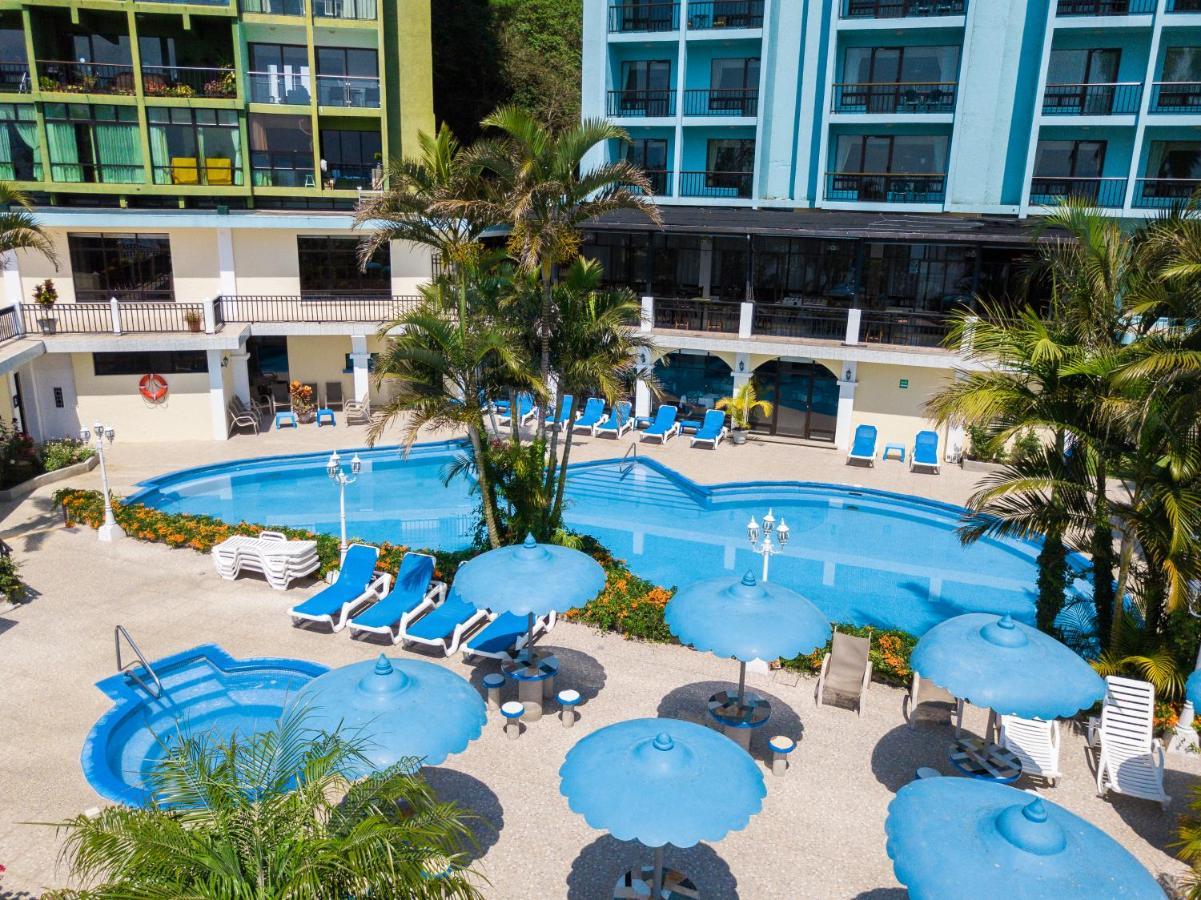Apartamento Torres De Atitlan Panajachel Bagian luar foto