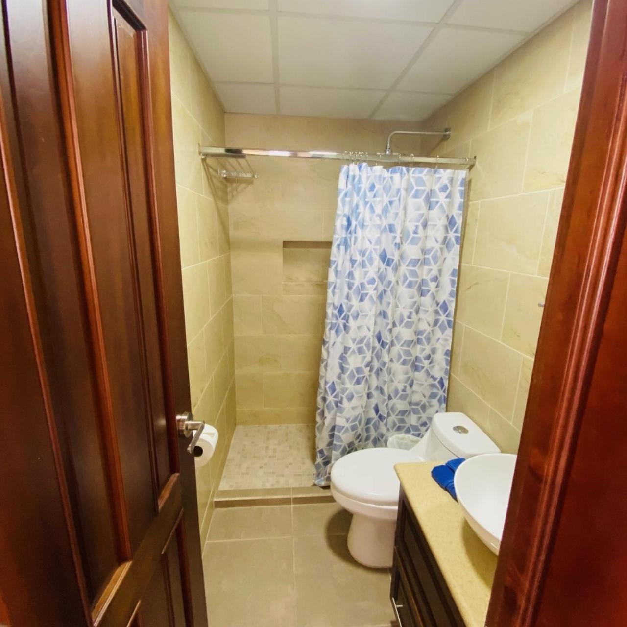 Apartamento Torres De Atitlan Panajachel Bagian luar foto